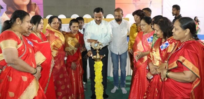 Picsart_22-12-10_10-18-42-632