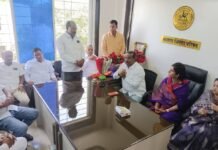 भाजपमध्ये बेशिस्त पदाधिकाऱ्यांचा वावर