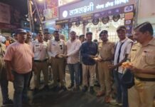 गणेशोत्सवात खाकी वर्दीच्या सेवेला सलाम!